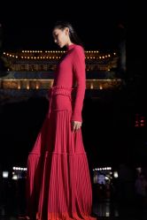 -变画·发型STUDIO