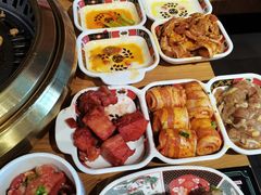 -汉江山料理级自助烤肉黑金冠(周口好吃城店)