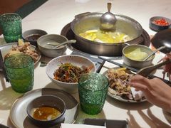 -喃喃椰·糟粕醋·椰子鸡火锅(七堡花园店)