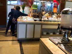 自助取餐区-大中华希尔顿酒店-念自助餐·嗨啤·小龙虾