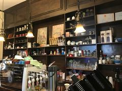 -良友书坊(安徽路店)