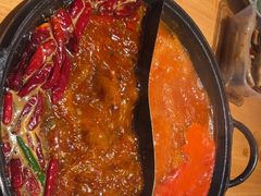 -三个四川人火锅(华联商厦店)