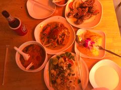 -J Daeng Seafood