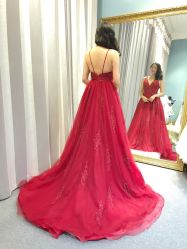 -Flora婚纱礼服定制租赁店