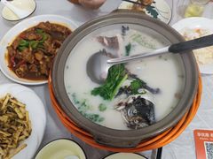 -天乐农家鱼头王(天目湖店)