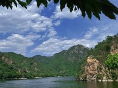 -何适山庄·团餐住宿(水长城P2停车场店)
