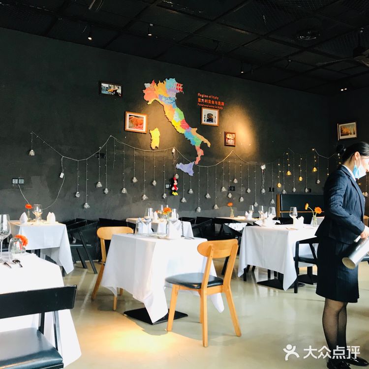 非常棒的一家西餐厅。完全是颜值和美味并存的完美诠释。