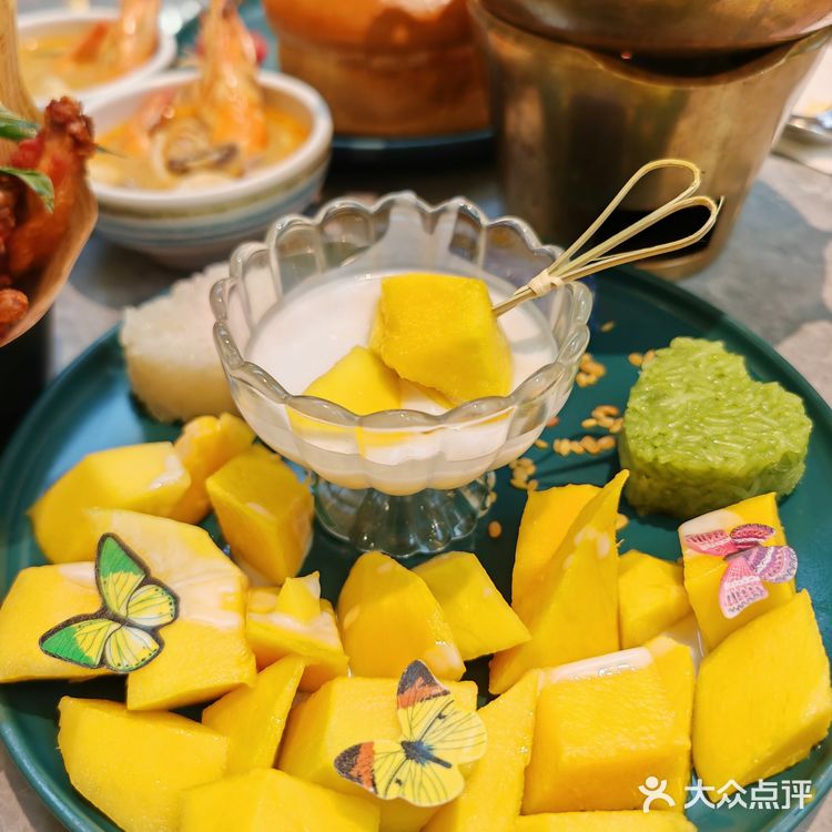 谁懂！夏天这一口芒果糯米饭的含金量！