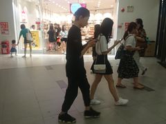 -名创优品(海珠乐峰广场店)
