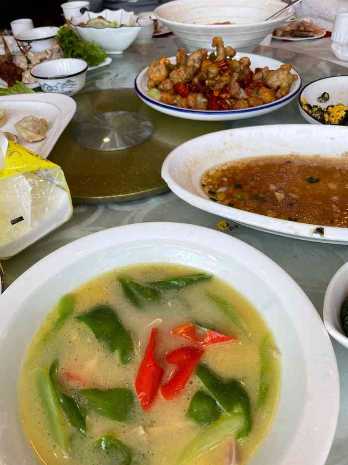 天桥饭店(沪杭公路店)-"周末生意很好的一家店,食材也新鲜,包房挺.