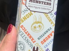 -泡泡玛特POPMART(蓝色港湾店)