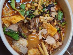-丽丽三鲜螺蛳粉(田林路店)