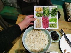 老北京炸酱面-京味斋·北京烤鸭(北京南站洋桥店)