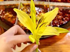 -岗上渣渣老火锅(两路口店)