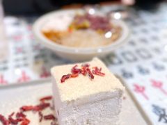 木糠蔓越莓冻糕-堂屋糖水店(愚园店)