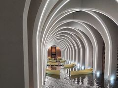 -涨巢·潮玩水疗局