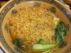 -铭记烧烤制作社•吊炉乳鸽 延吉冷面
