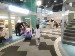 -MINI MARS 脚下的城市乐园·餐饮·派对(静安江宁店)