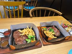 -菲滋意式餐厅(金华银泰城店)