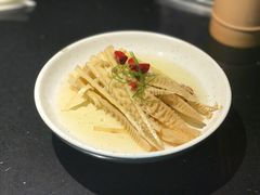 舌尖上的天目山鲜笋-老头儿油爆虾·知味杭州(爱琴海购物中心)