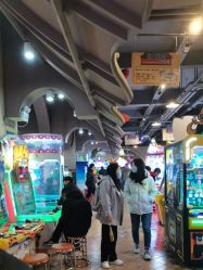 -卡通尼乐园(上海安亭店)