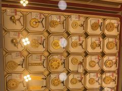 -恒一珠宝·回收黄金钻石奢侈品(灵岩南路店)