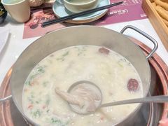 -洪氏嗨捞·猪肚鸡火锅(阳光天地店)