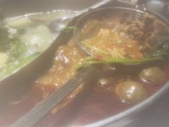 -乡土黄·鲜牛肉火锅·小龙虾(兴业街店)