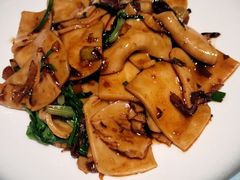 -福照楼汽锅鸡·云南菜(火车站锦江店)