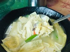 -水乡人家私房菜(逢简店)