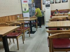 大堂-金城包子牛肉灌汤包(台东四路店)