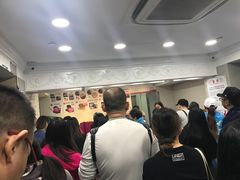 等位区-珍妮曲奇聪明小熊(尖沙咀店)