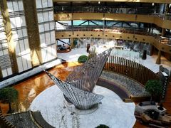 -上海滴水湖皇冠假日酒店