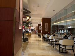 -怡咖啡海鲜自助餐厅(浦东香格里拉店)