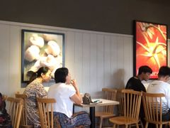 用餐区-肯德基(福民路店)