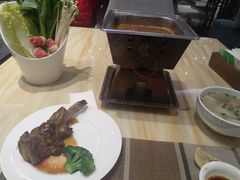 -西藏饭店·亚克·食光自助餐厅(文殊院店)