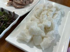 -滑二狗肉美食坊(国龙店)