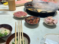 -渝嘴小老弟老火锅(华新村店)