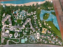 -海南清水湾莱佛士酒店