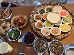 -包整·丝娃娃(一览甲秀楼风景店)