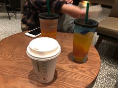 -星巴克臻选(北京颐堤港中心第二店)