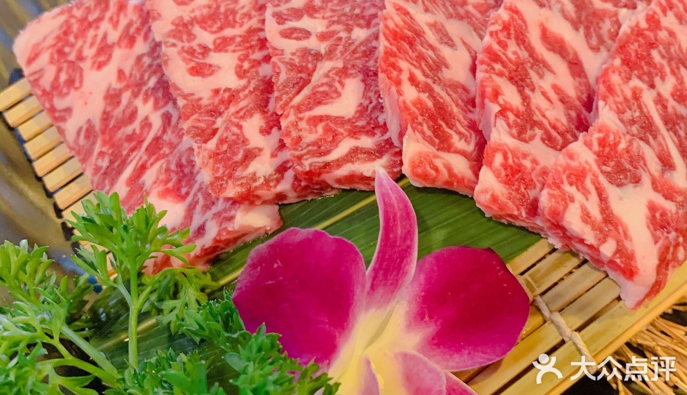 打卡滨江网红日式烧烤店