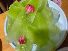 -洪氏嗨捞·广东猪肚鸡·椰子鸡火锅(西咸万象城店)