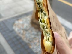 -沪上王记葱油饼(襄阳南路店)