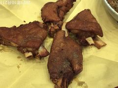 -侬佳蒸菜馆(听潮店)
