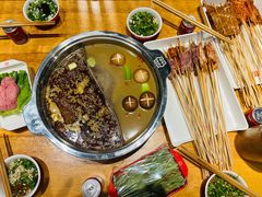 -袁记串串香(梁家巷店)