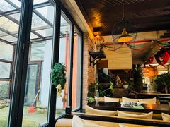 -泰莲庭·溪畔餐厅(雁栖湖店)