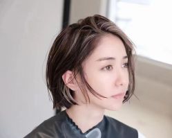-艾美A·M Hair Salon