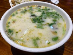 -76人老烩面(龙湖泰山路店)