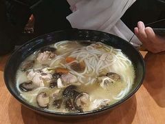 -老妈米线(港龙店)